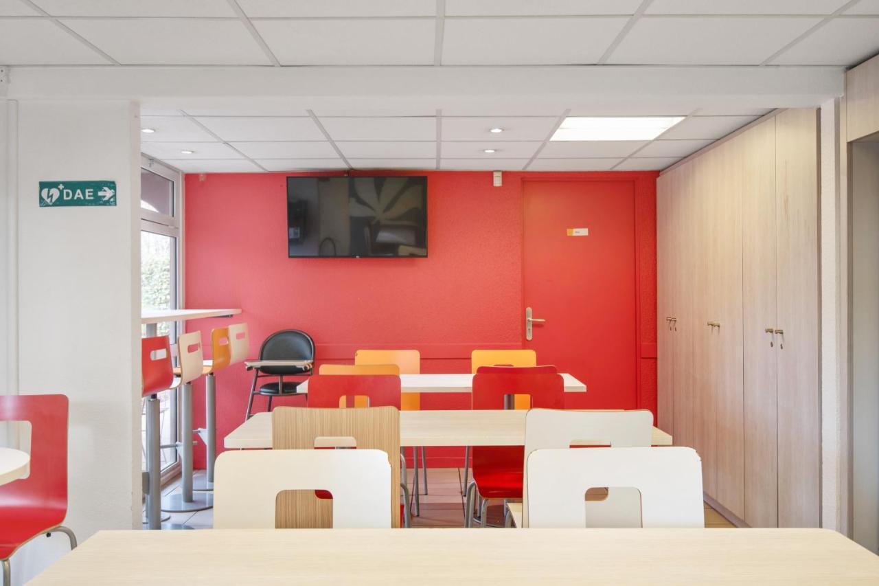 Premiere Classe Lyon Est - Bron Eurexpo Décines-Charpieu Exteriér fotografie