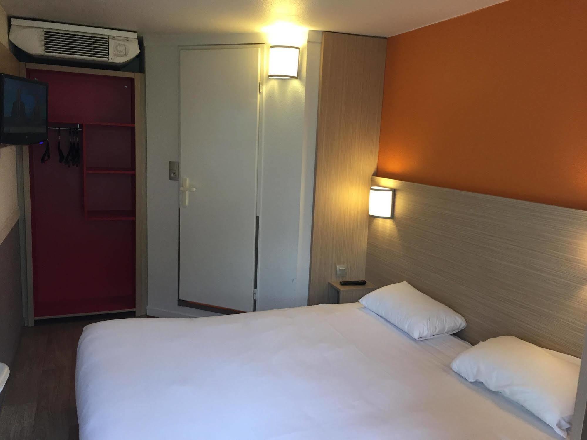 Premiere Classe Lyon Est - Bron Eurexpo Décines-Charpieu Exteriér fotografie